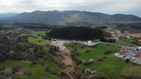 Očiščena trasa - foto proti Hrpeljam